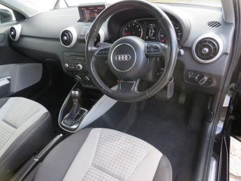 AUDI A1 1.4 TFSI Sport Hatchback 3dr Petrol S Tronic Euro 5 (s/s) (122 p