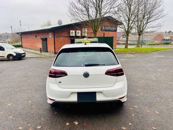 VOLKSWAGEN GOLF 2.0 R TECH 