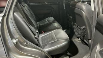 KIA SORENTO 2.2 CRDi KX-2 SUV 5dr Diesel Auto AWD Euro 5 (194 bhp)