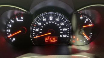 KIA SORENTO 2.2 CRDi KX-2 SUV 5dr Diesel Auto AWD Euro 5 (194 bhp)