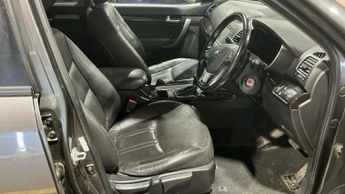 KIA SORENTO 2.2 CRDi KX-2 SUV 5dr Diesel Auto AWD Euro 5 (194 bhp)
