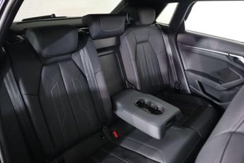AUDI A3 1.5 TFSI 35 S line Sportback S Tronic Euro 6 (s/s) 5dr