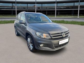 Volkswagen Tiguan 2.0 TDI BlueMotion Tech Match Edition SUV 5dr Diesel Manual 4WD 