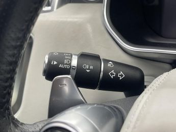 LAND ROVER RANGE ROVER SPORT 5.0 V8 SVR SUV 5dr Petrol Auto 4WD Euro 6 (s/s) (550 ps)