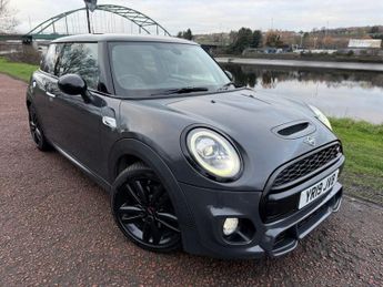 MINI Hatch 2.0 Cooper S Sport Hatchback 3dr Petrol Manual Euro 6 (s/s) (192