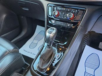 VAUXHALL MOKKA X AUTOMATIC 1.4i Turbo Elite Nav SUV 5dr Petrol Auto Euro 6 (140 p