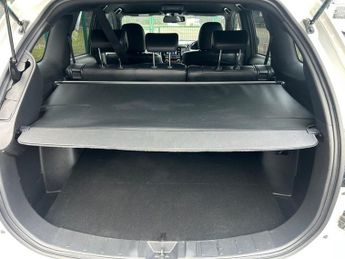 MITSUBISHI OUTLANDER 2.4h TwinMotor 13.8kWh 4h SUV 5dr Petrol Plug-in Hybrid CVT 4WD 