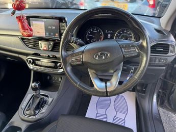 HYUNDAI I30 1.4 T-GDi Blue Drive SE Nav Hatchback 5dr Petrol DCT Euro 6 (s/s