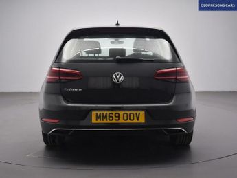 VOLKSWAGEN E-GOLF 35.8kWh e-Golf Hatchback 5dr Electric Auto (136 ps)