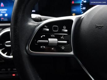 MERCEDES-BENZ A-CLASS 1.5 A180d Sport (Executive) Hatchback 5dr Diesel 7G-DCT Euro 6 (