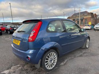 FORD FIESTA 1.4 Zetec Blue Edition Hatchback 3dr Petrol Manual (147 g/km, 79