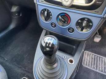 FORD FIESTA 1.4 Zetec Blue Edition Hatchback 3dr Petrol Manual (147 g/km, 79