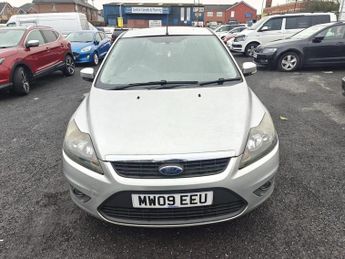 FORD FOCUS 1.6 Zetec Hatchback 5dr Petrol Manual (161 g/km, 99 bhp)