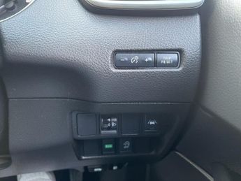 NISSAN QASHQAI 1.3 DIG-T N-Connecta SUV 5dr Petrol DCT Auto Euro 6 (s/s) (160 p