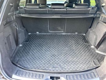 LAND ROVER DISCOVERY SPORT 2.0 TD4 Landmark SUV 5dr Diesel Auto 4WD Euro 6 (s/s) (180 ps)