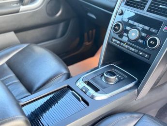 LAND ROVER DISCOVERY SPORT 2.0 TD4 Landmark SUV 5dr Diesel Auto 4WD Euro 6 (s/s) (180 ps)