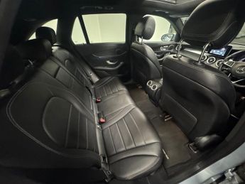 MERCEDES-BENZ GLC 2.1 GLC220d AMG Line (Premium) SUV 5dr Diesel G-Tronic 4MATIC Eu