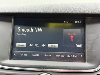 VAUXHALL ASTRA 1.4i Turbo SRi Hatchback 5dr Petrol Auto Euro 6 (s/s) (150 ps)