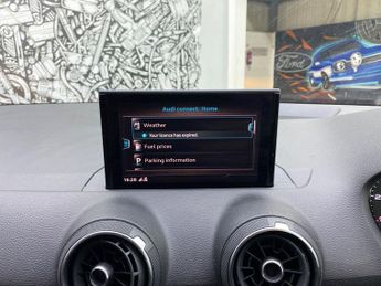 AUDI Q2 1.6 TDI 30 Sport SUV 5dr Diesel Manual Euro 6 (s/s) (116 ps)