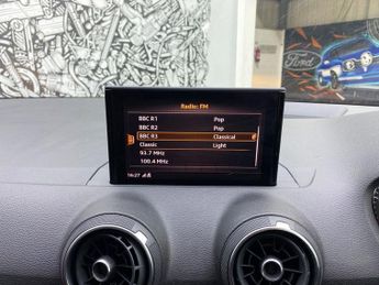 AUDI Q2 1.6 TDI 30 Sport SUV 5dr Diesel Manual Euro 6 (s/s) (116 ps)