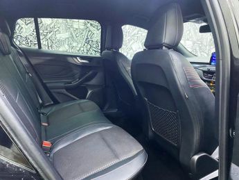 FORD FOCUS 1.5 EcoBlue ST-Line X Estate 5dr Diesel Auto Euro 6 (s/s) (120 p