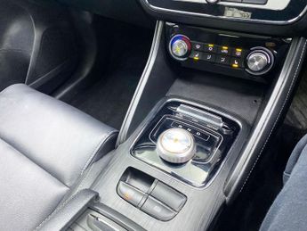 MG MG ZS 44.5kWh Exclusive SUV 5dr Electric Auto (143 ps)