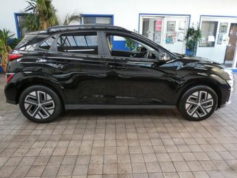 HYUNDAI KONA 64kWh Premium SUV 5dr Electric Auto (10.5kW Charger) (204 ps)