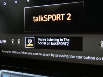 HYUNDAI KONA 64kWh Premium SUV 5dr Electric Auto (10.5kW Charger) (204 ps)