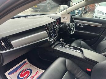 VOLVO S90 2.0 D4 Momentum Plus Saloon 4dr Diesel Auto Euro 6 (s/s) (190 ps