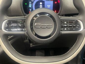 FIAT 500e C 42kWh La Prima Convertible 2dr Electric Auto (118 ps)
