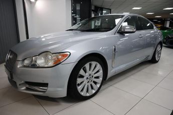 JAGUAR XF 2.7d V6 Luxury Saloon 4dr Diesel Auto Euro 4 (207 ps)