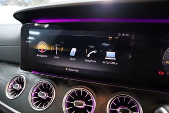 MERCEDES-BENZ E-CLASS 2.0 E220d AMG Line (Premium Plus) Coupe 2dr Diesel G-Tronic+ Eur