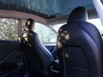 TESLA MODEL Y SUV 5dr Electric Auto RWD (346 ps)