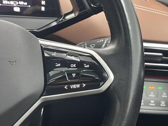 VOLKSWAGEN ID.4 Pro Performance 77kWh Max SUV 5dr Electric Auto (204 ps)