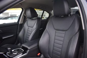 BMW 3 SERIES 2.0 320i Sport Saloon 4dr Petrol Auto Euro 6 (s/s) (184 ps)