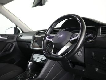 VOLKSWAGEN TIGUAN ALLSPACE 1.5 TSI Life SUV 5dr Petrol DSG Euro 6 (s/s) (150 ps)
