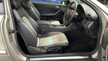 MERCEDES-BENZ C-CLASS 1.8 C180 Kompressor SE Coupe 2dr Petrol Automatic (193 g/km, 143