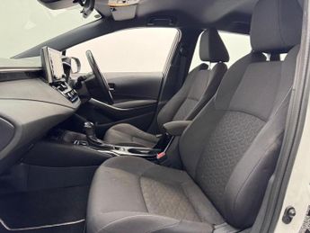 TOYOTA COROLLA 1.8 VVT-h Icon Tech Touring Sports 5dr Petrol Hybrid CVT Euro 6 