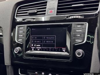 VOLKSWAGEN GOLF 2.0 TDI BlueMotion Tech GT Estate 5dr Diesel Manual Euro 5 (s/s)