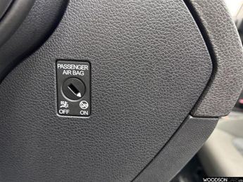 VOLKSWAGEN GOLF 2.0 TDI BlueMotion Tech GT Estate 5dr Diesel Manual Euro 5 (s/s)