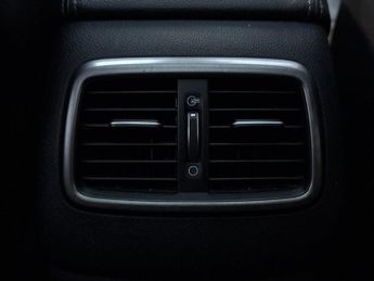 KIA SORENTO 2.2 CRDi KX-3 SUV 5dr Diesel Auto AWD Euro 6 (197 bhp)