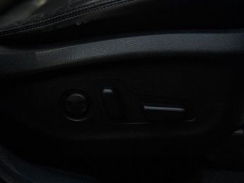 KIA SORENTO 2.2 CRDi KX-3 SUV 5dr Diesel Auto AWD Euro 6 (197 bhp)