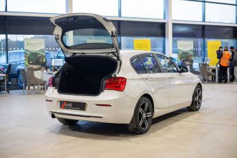 BMW 1 SERIES 1.5 118i Sport Hatchback 5dr Petrol Auto Euro 6 (s/s) (136 ps)