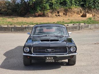 FORD MUSTANG 