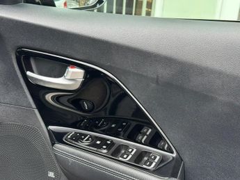 KIA NIRO 1.6h GDi 3 SUV 5dr Petrol Hybrid DCT Euro 6 (s/s) ( 16in Alloy) 