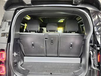 LAND ROVER DEFENDER 5.0 P525 V8 SUV 3dr Petrol Auto 4WD Euro 6 (s/s) (525 ps)