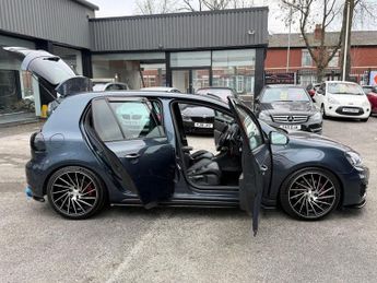 VOLKSWAGEN GOLF 2.0 TSI GTI Hatchback 5dr Petrol DSG Euro 5 (210 ps)