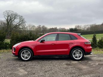 PORSCHE MACAN 2.0 Macan Semi-Auto 4WD 5dr
