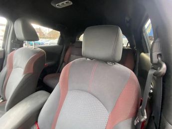 NISSAN JUKE 1.2 DIG-T N-Connecta SUV 5dr Petrol Manual Euro 6 (s/s) (115 ps)