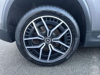 MERCEDES-BENZ EQA EQA 250 66.5kWh AMG Line (Premium) SUV 5dr Electric Auto (190 ps